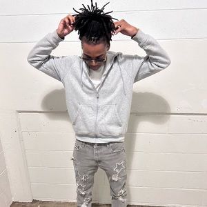 Meet your Posher, Mooka